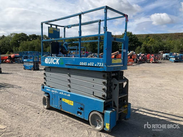 2017 Genie GS3232 Electric Scissor Lift - مرفاع مقصي: صورة 2 2017 Genie GS3232 Electric Scissor Lift - مرفاع مقصي: صورة 2