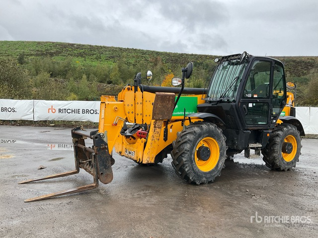 2017 JCB 540-170 Telehandler - آلة رفع ونقل تلسكوبية: صورة 3 2017 JCB 540-170 Telehandler - آلة رفع ونقل تلسكوبية: صورة 3