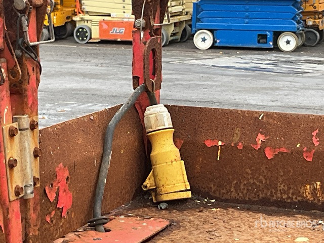 2017 Skyjack SJ6832 RT 4x4 Diesel Scissor Lift - مرفاع مقصي: صورة 5 2017 Skyjack SJ6832 RT 4x4 Diesel Scissor Lift - مرفاع مقصي: صورة 5