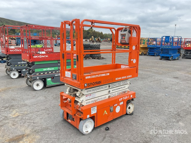2017 Snorkel S3219E Snorkel S3219E Scissor Lift Scissor Lift - مرفاع مقصي: صورة 4 2017 Snorkel S3219E Snorkel S3219E Scissor Lift Scissor Lift - مرفاع مقصي: صورة 4