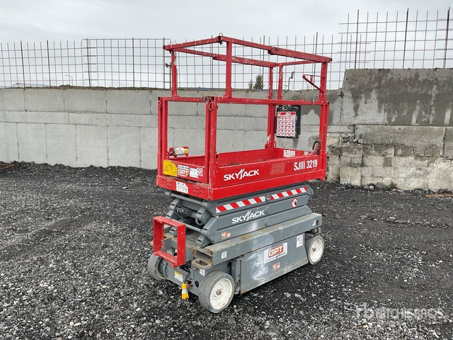 2018 Skyjack SJIII3219 2018 Skyjack SJ3219 Scissor Lift Scissor Lift - مرفاع مقصي: صورة 1 2018 Skyjack SJIII3219 2018 Skyjack SJ3219 Scissor Lift Scissor Lift - مرفاع مقصي: صورة 1