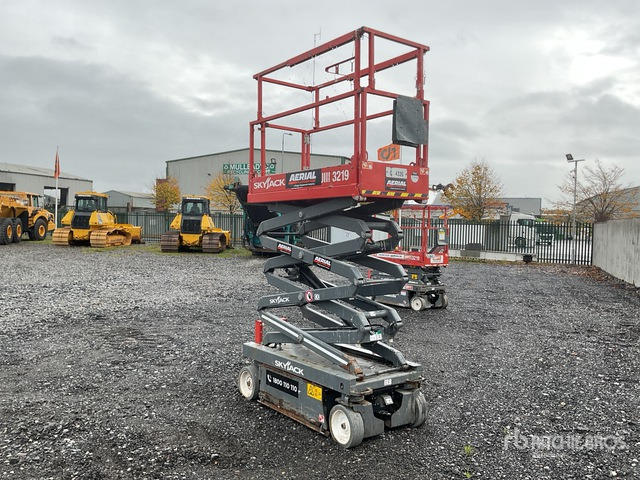 2018 Skyjack SJIII3219 2018 Skyjack SJ3219 Scissor Lift Scissor Lift - مرفاع مقصي: صورة 3 2018 Skyjack SJIII3219 2018 Skyjack SJ3219 Scissor Lift Scissor Lift - مرفاع مقصي: صورة 3