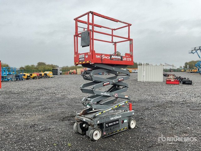 2018 Skyjack SJIII3219 2018 Skyjack SJ3219 Scissor Lift Scissor Lift - مرفاع مقصي: صورة 4 2018 Skyjack SJIII3219 2018 Skyjack SJ3219 Scissor Lift Scissor Lift - مرفاع مقصي: صورة 4