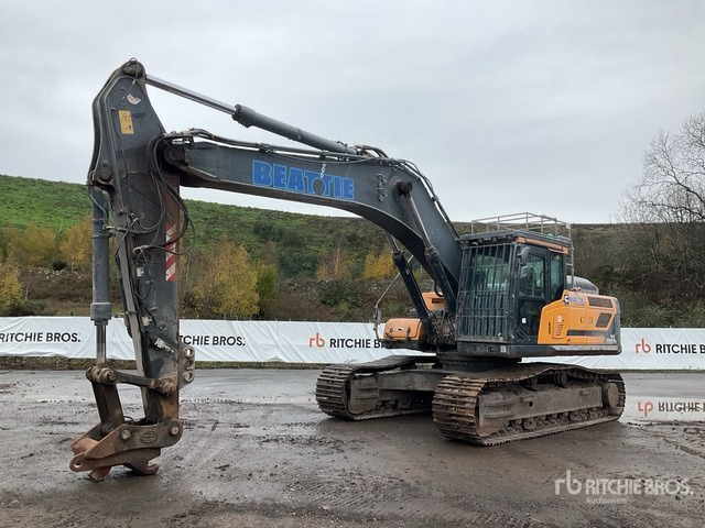 2022 Hyundai HX300A L Tracked Excavator - حفار زاحف: صورة 1 2022 Hyundai HX300A L Tracked Excavator - حفار زاحف: صورة 1