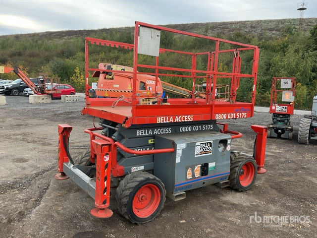 Skyjack SJ6832RT Scissor Lift - مرفاع مقصي: صورة 2 Skyjack SJ6832RT Scissor Lift - مرفاع مقصي: صورة 2