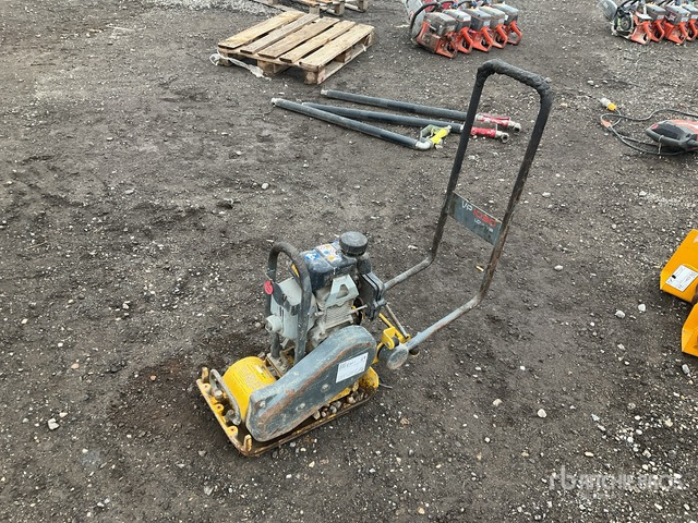 Wacker Neuson VP1030 Vibratory Plate Compactor - صفيحة هزازة: صورة 2 Wacker Neuson VP1030 Vibratory Plate Compactor - صفيحة هزازة: صورة 2