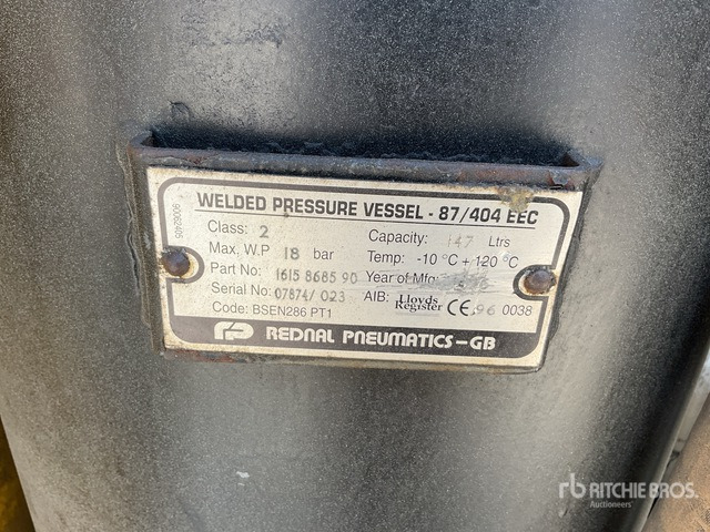 1996 Atlas Copco Mobile (Inoperable) Air Compressor - ضاغط هوائي: صورة 4 1996 Atlas Copco Mobile (Inoperable) Air Compressor - ضاغط هوائي: صورة 4