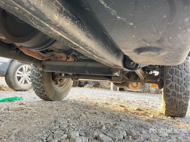 1996 Land Rover 110 4x4 (Inoperable) Pickup - شاحنة البيك أب: صورة 5 1996 Land Rover 110 4x4 (Inoperable) Pickup - شاحنة البيك أب: صورة 5