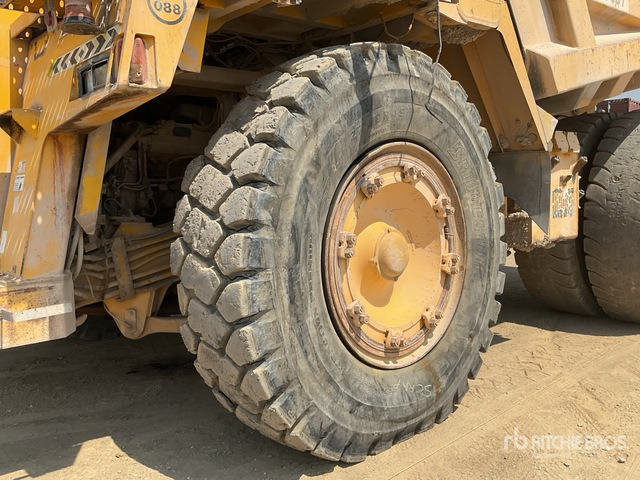 2001 Komatsu HD785-5 - شاحنة قلابة صلبة/ شاحنة صخور: صورة 5 2001 Komatsu HD785-5 - شاحنة قلابة صلبة/ شاحنة صخور: صورة 5