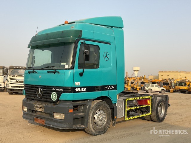 2001 Mercedes-Benz Actros 1843 4x2 S/A Sleeper Truck Tractor - مقطورة السحب: صورة 2 2001 Mercedes-Benz Actros 1843 4x2 S/A Sleeper Truck Tractor - مقطورة السحب: صورة 2