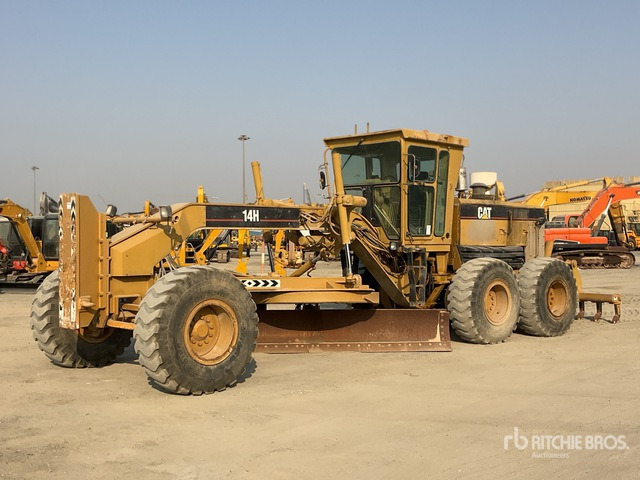 2005 Cat 14H - ماكينة تسوية: صورة 1 2005 Cat 14H - ماكينة تسوية: صورة 1