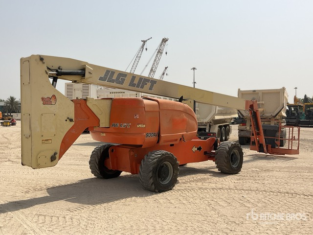 2005 JLG 800AJ 4WD Diesel Articulating Boom Lift - مرفاع مفصلي: صورة 3 2005 JLG 800AJ 4WD Diesel Articulating Boom Lift - مرفاع مفصلي: صورة 3