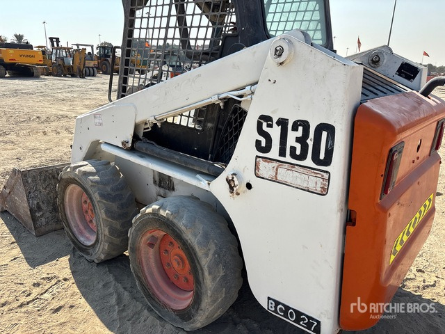 2006 Bobcat S130 Skid Steer Loader - شيول صغير: صورة 4 2006 Bobcat S130 Skid Steer Loader - شيول صغير: صورة 4