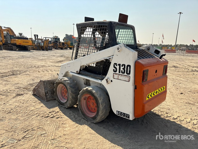 2006 Bobcat S130 Skid Steer Loader - شيول صغير: صورة 2 2006 Bobcat S130 Skid Steer Loader - شيول صغير: صورة 2