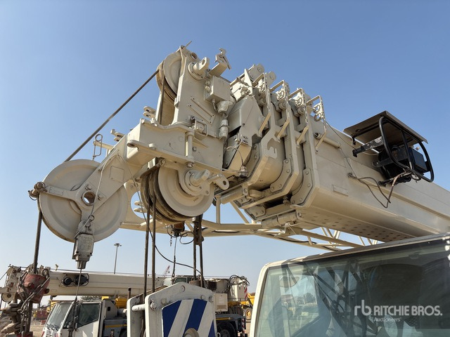 2006 Terex-Demag AC50-1 50 ton 6x6x6 All Terrain Crane - رافعة لجميع التضاريس: صورة 4 2006 Terex-Demag AC50-1 50 ton 6x6x6 All Terrain Crane - رافعة لجميع التضاريس: صورة 4