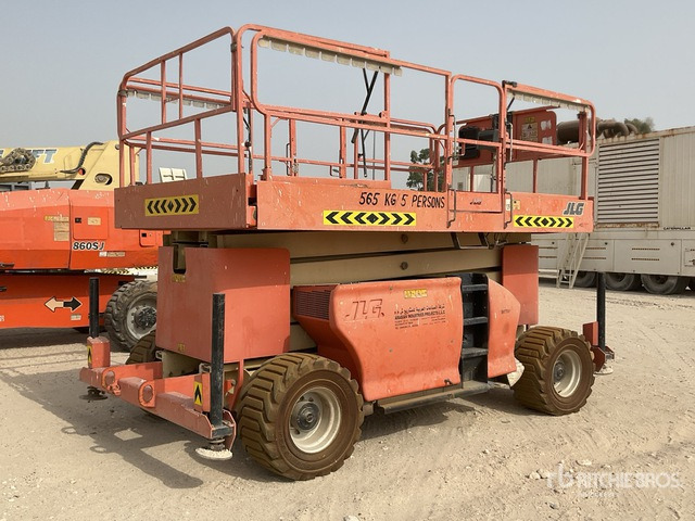 2007 JLG 4394 RT 4x4 Diesel Scissor Lift - مرفاع مقصي: صورة 4 2007 JLG 4394 RT 4x4 Diesel Scissor Lift - مرفاع مقصي: صورة 4