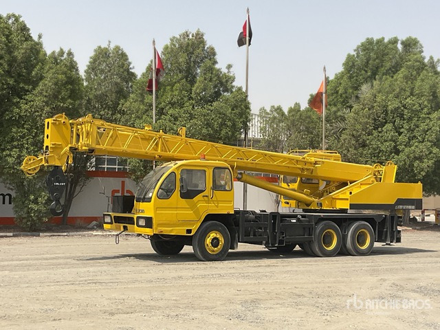 2007 XCMG QY20 20 ton 6x4 Hydraulic Truck Crane - موبايل كرين: صورة 1 2007 XCMG QY20 20 ton 6x4 Hydraulic Truck Crane - موبايل كرين: صورة 1