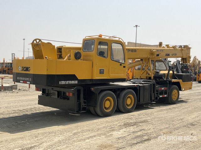 2007 XCMG QY20 20 ton 6x4 Hydraulic Truck Crane - موبايل كرين: صورة 3 2007 XCMG QY20 20 ton 6x4 Hydraulic Truck Crane - موبايل كرين: صورة 3