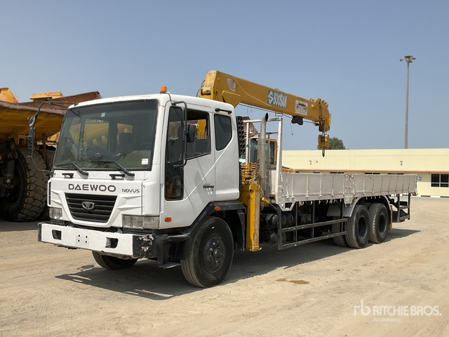 2008 Daewoo Novus K9A6F Soosan SCS746L Straight Boom on 6x4 Boom Truck - ضاغط هوائي: صورة 2 2008 Daewoo Novus K9A6F Soosan SCS746L Straight Boom on 6x4 Boom Truck - ضاغط هوائي: صورة 2
