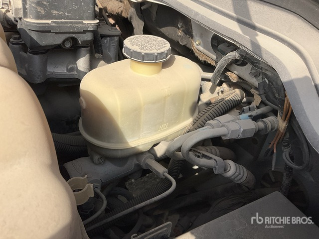 2008 Ford F550 XL Super Duty 4x4 Service Truck - سيارة خدمات/ سيارة خاصة: صورة 5 2008 Ford F550 XL Super Duty 4x4 Service Truck - سيارة خدمات/ سيارة خاصة: صورة 5