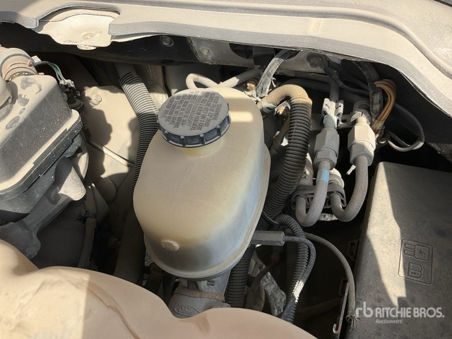 2008 Ford F550 XL Super Duty 4x4 Service Truck - سيارة خدمات/ سيارة خاصة: صورة 5 2008 Ford F550 XL Super Duty 4x4 Service Truck - سيارة خدمات/ سيارة خاصة: صورة 5