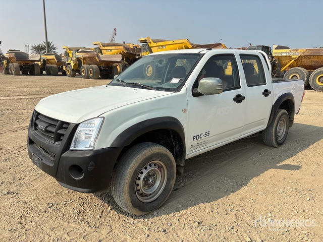 2008 Isuzu D-Max 4x2 Crew Cab Pickup - شاحنة البيك أب: صورة 1 2008 Isuzu D-Max 4x2 Crew Cab Pickup - شاحنة البيك أب: صورة 1