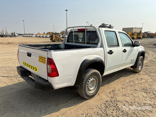 2008 Isuzu D-Max 4x2 Crew Cab Pickup - شاحنة البيك أب: صورة 3 2008 Isuzu D-Max 4x2 Crew Cab Pickup - شاحنة البيك أب: صورة 3