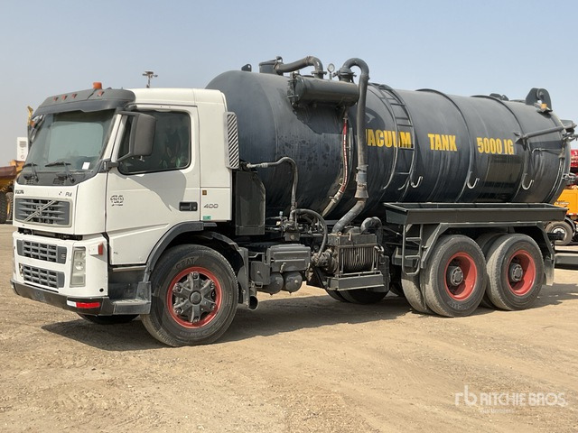 2008 Volvo FM400 6x4 20000 L Vacuum Tanker Truck - فراغ شاحنة: صورة 2 2008 Volvo FM400 6x4 20000 L Vacuum Tanker Truck - فراغ شاحنة: صورة 2