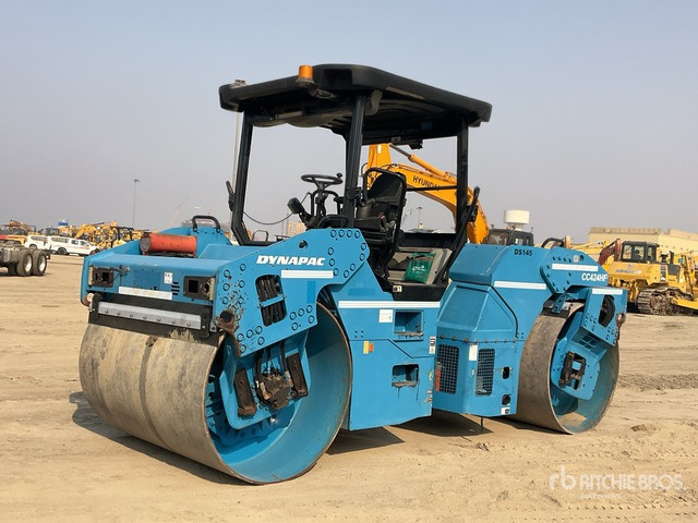 2009 Dynapac CC424HF Double Drum Roller - رَصَّاص الطرق: صورة 2 2009 Dynapac CC424HF Double Drum Roller - رَصَّاص الطرق: صورة 2