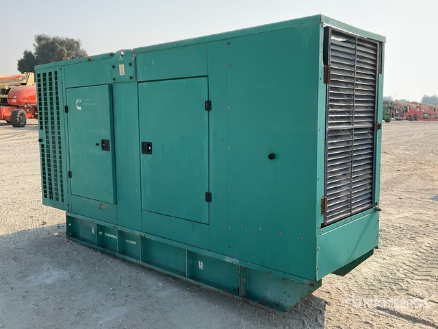 2010 Cummins 200 kVA Skid-Mounted Generator Set - مجموعة المولد: صورة 3 2010 Cummins 200 kVA Skid-Mounted Generator Set - مجموعة المولد: صورة 3
