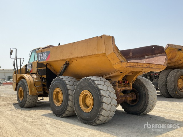 2012 Cat 740B - شاحنة مفصلية: صورة 3 2012 Cat 740B - شاحنة مفصلية: صورة 3