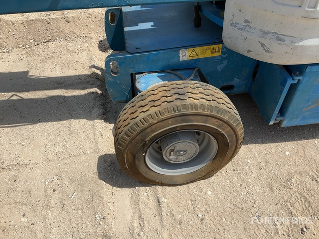 2012 Genie Z-45/25J 2WD Diesel (Inoperable) Articulating Boom Lift - مرفاع مفصلي: صورة 5 2012 Genie Z-45/25J 2WD Diesel (Inoperable) Articulating Boom Lift - مرفاع مفصلي: صورة 5