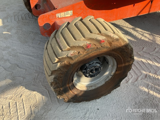 2013 JLG 450AJ 4WD Diesel Articulating Boom Lift - مرفاع مفصلي: صورة 4 2013 JLG 450AJ 4WD Diesel Articulating Boom Lift - مرفاع مفصلي: صورة 4