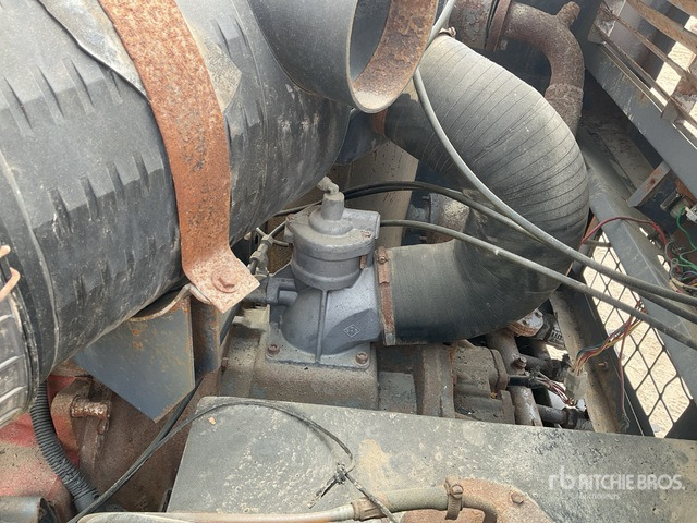 2014 Atlas Copco XA157 (Inoperable) Air Compressor - ضاغط هوائي: صورة 4 2014 Atlas Copco XA157 (Inoperable) Air Compressor - ضاغط هوائي: صورة 4