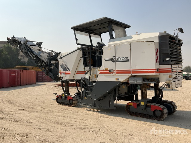 2014 Wirtgen W200 Tracked Cold Planer - ماكينة الكشط على البارد: صورة 4 2014 Wirtgen W200 Tracked Cold Planer - ماكينة الكشط على البارد: صورة 4