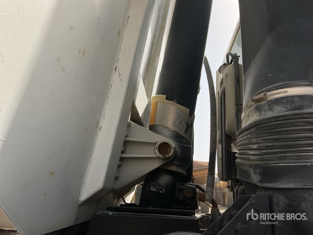 2015 JAC HFC3314KR1 8x4 Twin-Steer Tri/A Dump Truck - شاحنة قلاب: صورة 5 2015 JAC HFC3314KR1 8x4 Twin-Steer Tri/A Dump Truck - شاحنة قلاب: صورة 5