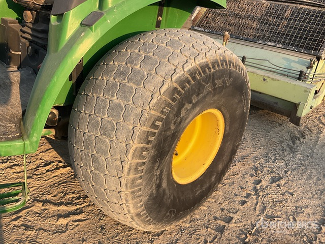 2015 John Deere 24A - جرار: صورة 4 2015 John Deere 24A - جرار: صورة 4