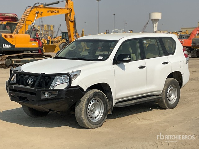 2015 Toyota Prado TX 150L 4x4 SUV - سيارة دفع رباعي: صورة 1 2015 Toyota Prado TX 150L 4x4 SUV - سيارة دفع رباعي: صورة 1