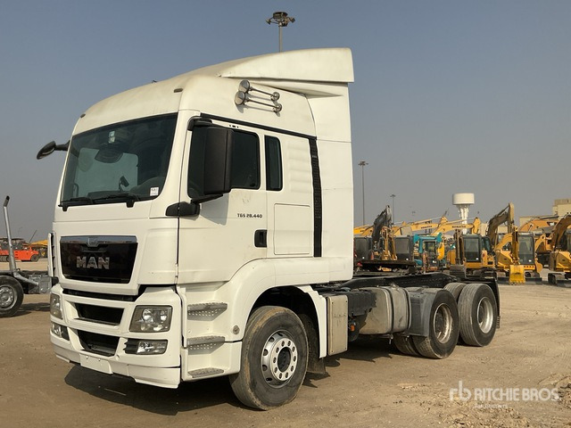 2016 MAN TGS28.440 6x4 T/A Sleeper Truck Tractor - مقطورة السحب: صورة 1 2016 MAN TGS28.440 6x4 T/A Sleeper Truck Tractor - مقطورة السحب: صورة 1