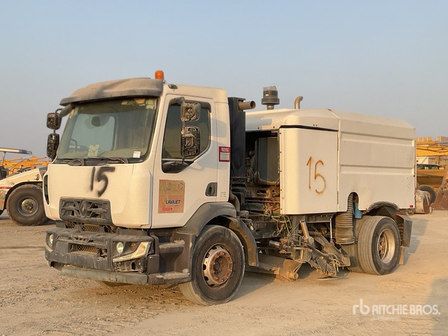 2016 Renault D18 Elgin on Sweeper Truck - سياره كنس شوارع: صورة 2 2016 Renault D18 Elgin on Sweeper Truck - سياره كنس شوارع: صورة 2