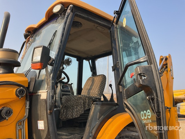 2017 JCB 3DX Backhoe Loader - لودر ذو محراث خلفي/ باكهو: صورة 5 2017 JCB 3DX Backhoe Loader - لودر ذو محراث خلفي/ باكهو: صورة 5