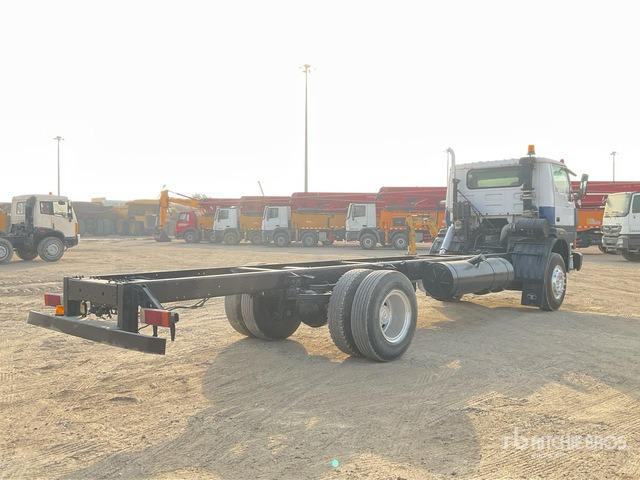 2017 TATA LPT 1618 4x2 Cab and Chassis - شاحنة بهيكل معدني للمقصورة: صورة 4 2017 TATA LPT 1618 4x2 Cab and Chassis - شاحنة بهيكل معدني للمقصورة: صورة 4
