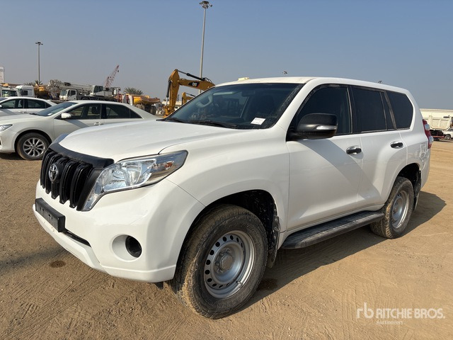 2017 Toyota Prado TX 150L 4x4 SUV - سيارة دفع رباعي: صورة 1 2017 Toyota Prado TX 150L 4x4 SUV - سيارة دفع رباعي: صورة 1