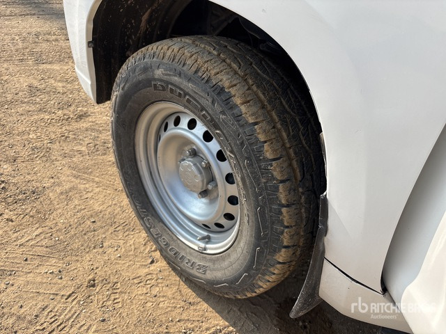 2017 Toyota Prado TX 150L 4x4 SUV - سيارة دفع رباعي: صورة 4 2017 Toyota Prado TX 150L 4x4 SUV - سيارة دفع رباعي: صورة 4