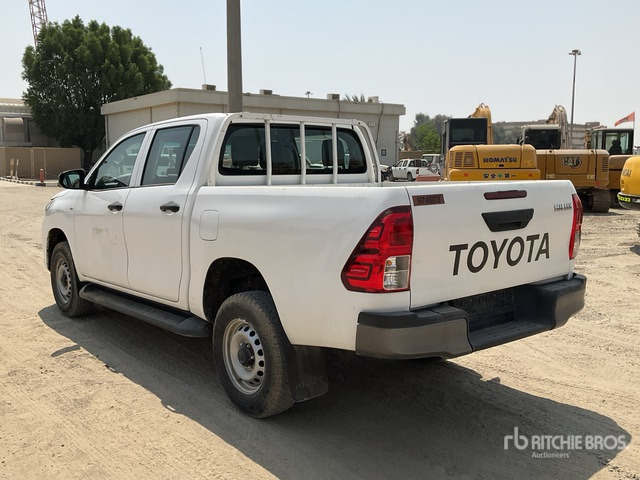 2018 Toyota Hilux 4x4 Crew Cab Pickup - شاحنة البيك أب: صورة 3 2018 Toyota Hilux 4x4 Crew Cab Pickup - شاحنة البيك أب: صورة 3