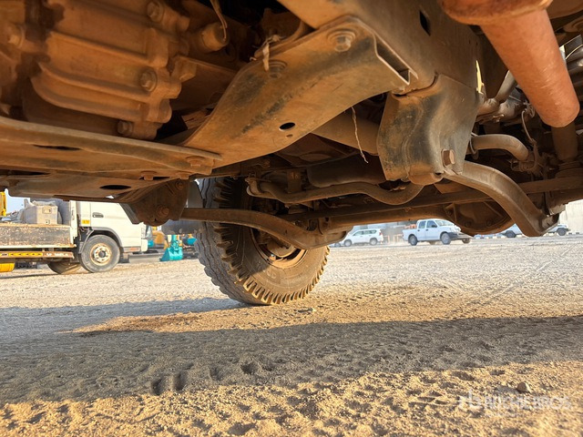 2018 Toyota Land Cruiser 78R 4x4 SUV - سيارة دفع رباعي: صورة 5 2018 Toyota Land Cruiser 78R 4x4 SUV - سيارة دفع رباعي: صورة 5