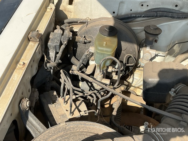 2018 Toyota Land Cruiser 78R 4x4 SUV - سيارة دفع رباعي: صورة 4 2018 Toyota Land Cruiser 78R 4x4 SUV - سيارة دفع رباعي: صورة 4