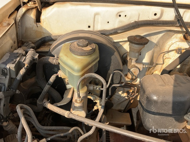 2018 Toyota Land Cruiser 78R 4x4 SUV - سيارة دفع رباعي: صورة 4 2018 Toyota Land Cruiser 78R 4x4 SUV - سيارة دفع رباعي: صورة 4