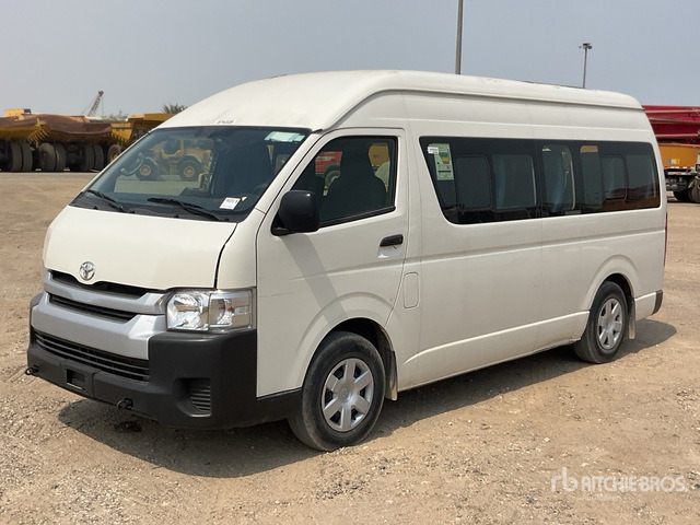2019 Toyota Hiace 4x2 14-Seat Mini Bus - حافلة صغيرة, ميكروباص: صورة 2 2019 Toyota Hiace 4x2 14-Seat Mini Bus - حافلة صغيرة, ميكروباص: صورة 2