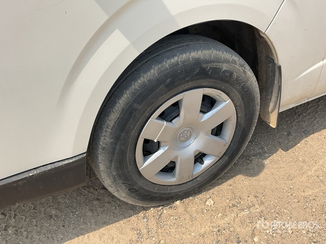 2019 Toyota Hiace 4x2 14-Seat Mini Bus - حافلة صغيرة, ميكروباص: صورة 5 2019 Toyota Hiace 4x2 14-Seat Mini Bus - حافلة صغيرة, ميكروباص: صورة 5